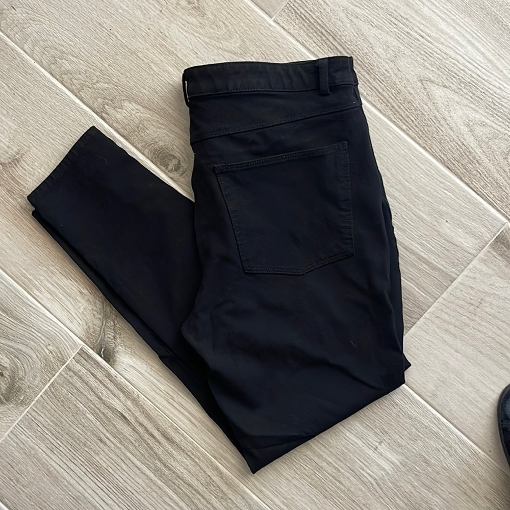 H&M capri pants